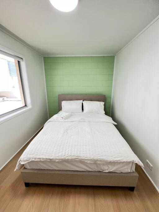 Samuel Grove Apartman Gold Coast Kültér fotó